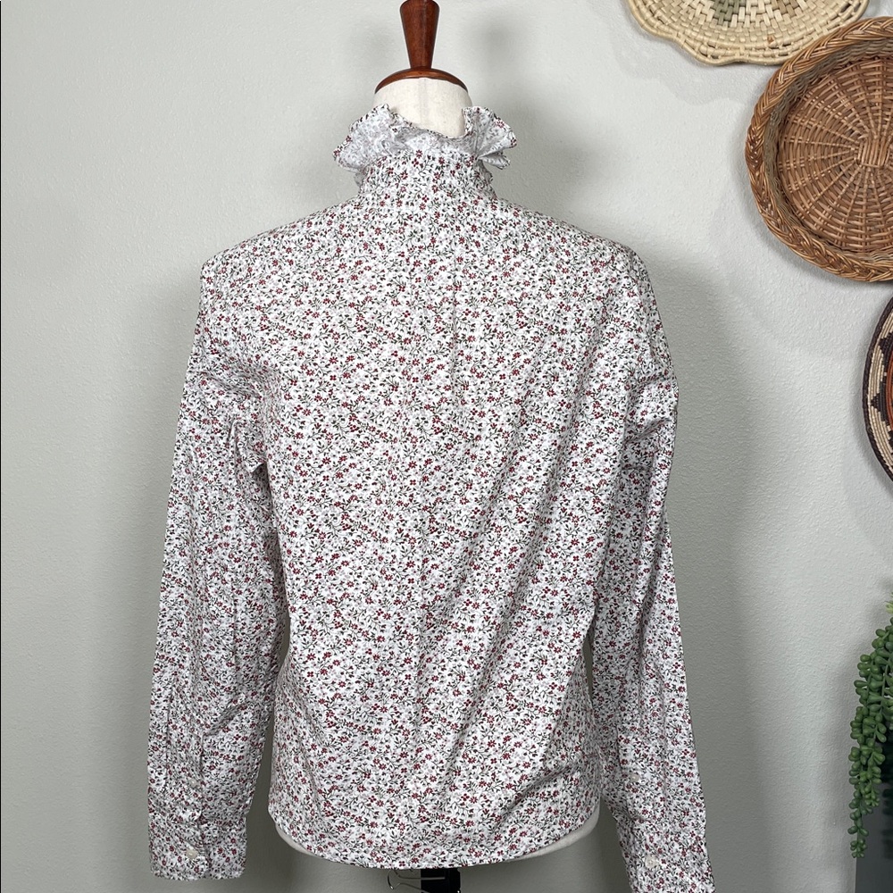 Upcycled Repurposed White Floral Ruffle Collar Button Up Shirt Preppy Size Small - Picture 6 of 15